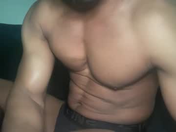 Muscle cam star Markkevblue, 33 yrs
