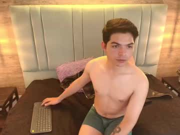 Live gay cam model Markus_blue_19 yrs streaming now in HD