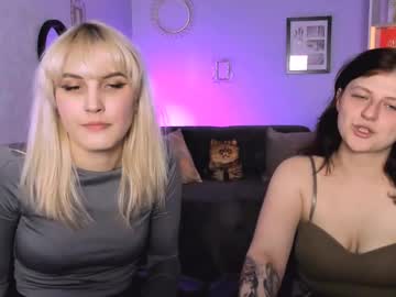 Marta_smith1, my first goal #blonde #shy #18 #glasses [338 tokens remaining], webcam photo