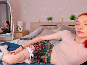 Mary_pars, 18 years old, GOAL: slap every 44tk [59 tokens remaining] welcome to my room^^ #new #shy #redhead #feet #slim, webcam photo