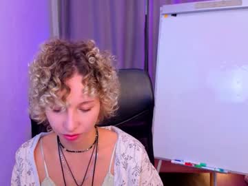 Marywahlberg, 18 years old, GOAL: for good start im new here? [4 tokens remaining] I hope we can find a way to communicate with each other^^ #shy #blonde #skinny #new #nonude, webcam photo