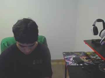 Feet Cams Live model Matias_bianco01, age 24 streaming Foot Fetish VR