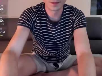 Live gay cam model Matt7778811135 yrs streaming now in HD