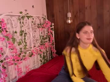 Maudstandback, 18 years old, Hey! My name is Sophia and im #18 yo #new girl here! Im happy to welcome you all on my first day! #skinny #shy #bigboobs // GOAL: Let me gently play with my neck.... [50 tokens left], webcam photo