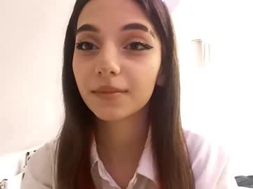 Maureenbuff, 18 years old, Goal  Lower my shorts — Show a basic belly roll! / My name is Vanesa, new experience to me, hope it turns out well. #18 #young #teen #new #shy [27 tokens remaining], webcam photo