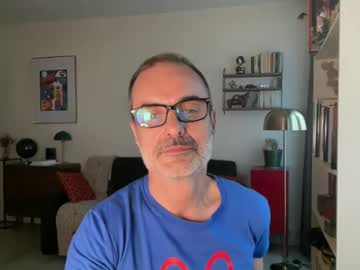 Catch me live as Maxbow in premium male cam shows