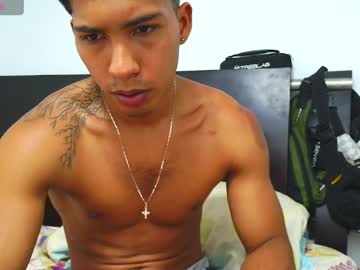 Muscle cam star Maximo_vega_new, 20 yrs