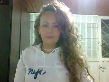 Live Milf Maxine2022, 36 yrs - Hot Milf Cams
