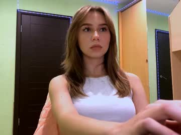 Meganroselli, 18 years old, GOAL: lick finger -- Hello! My name is Megan and i'm #new here and little bit #shy, but curious. Let's fun together<3 #18 #skinny #smalltits [35 tokens remaining], webcam photo