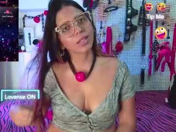 Feet Cams Live model Meggan_greey, age 28 streaming Foot Fetish VR