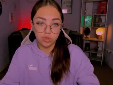 Squirting cam girl Melany_stark age 24 yrs live now