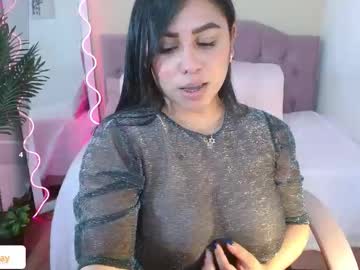 melie_tay - Live Performer
