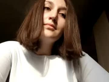 Mellisaheydt, 18 years old, Ahegao  #18  #dance #shy [0 tokens remaining], webcam photo