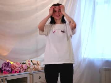 Melvinolthoff, 18 years old, Goal: Dance from my back(you can see more of ass;))? / Hi! My name is Maria, #18 y.o. i'm #new here. #smalltits , #shy and #teen girl [35 tokens remaining], webcam photo