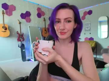 Meredithbae • femdom36y • United States • public