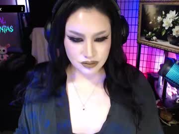 Metalpocahotass • goth39y • USA - East Coast • public