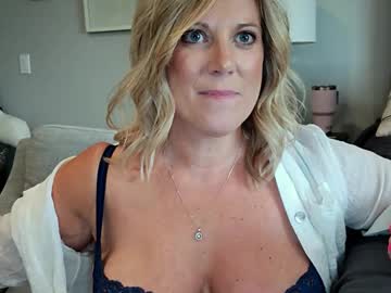 Live Milf Mi_blueeyed_milf, 49 yrs - Hot Milf Cams