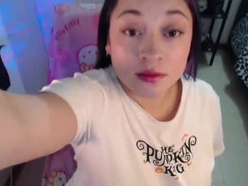 Catch me live as Mia_adams_red in premium male cam shows