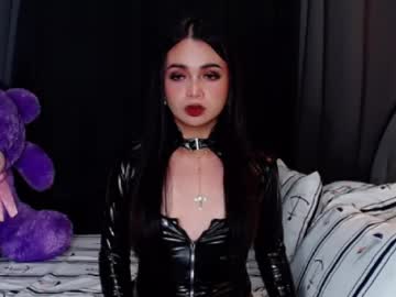 mia_mow - Live EU Performer