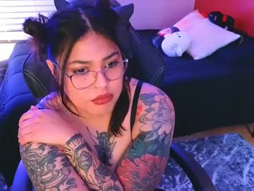 Recommended: miacanela_xo