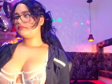 Miavelvet_dl, 20 years old, GOAL: Spank ass x10 [43 tokens remaining] Welcome to my room! #feet #skinny #18 #small #new, webcam photo