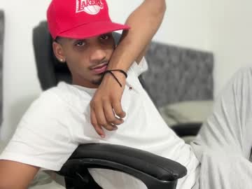 Michael_jordanx • feet22y • Antioquia, Colombia • public