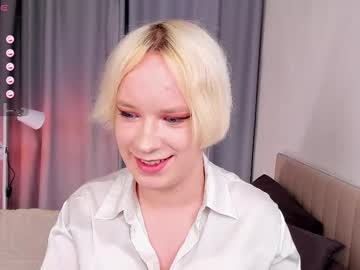 Michael_swan, 20 years old, Ahegao #Femboy #18 #bigdick #Germany #Cum [37 tokens remaining], webcam photo