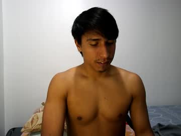 Hairy cam model Michaelhotbbc, 19 yrs live now