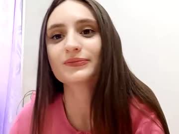 Michelegodette, 18 years old, GOAL: dance .Hi, I'm Sarah. Welcome to my room!!!  #new #girl #shy #young #18 [99 tokens remaining], webcam photo
