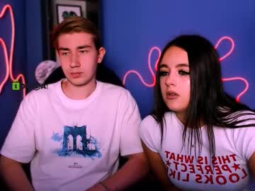 Mike_pools, GOAL: dance [166 tokens remaining] Welcome to my room! #18 #teen #shy #muscles #new, webcam photo