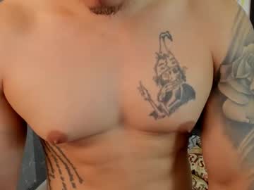 Muscle cam star Mikke_love, 26 yrs