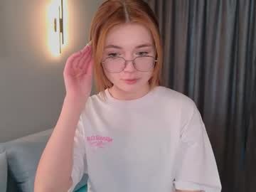 Mildred_nelson_, 18 years old, GOAL: Tease body + touching yourself [315 tokens remaining] Welcome to my room! #skinny #shy #smalltits #18 #new, webcam photo