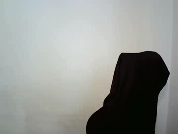 Milfrider215, 19 years old, Moving to Germany 5000 #master #sub  #findom #new  #skinny, webcam photo