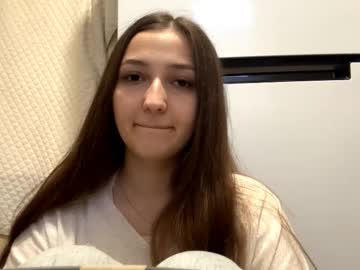 Milissafeduniewicz, 18 years old, Goal: Air kiss / My name is Anna, Please be kind with me. #bigboobs #young #teen #new #shy [11 tokens remaining]c, webcam photo