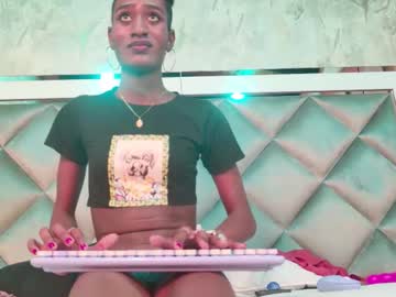 Mille_arroyo, 22 years old, Spank ass x10 [11 tokens left] #ebony #latina #18 #tomboy #bbc, webcam photo