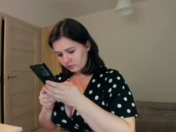 Hairy cam model Mira_is_here, 26 yrs live now