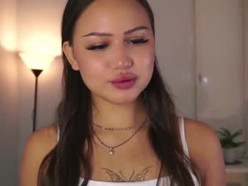 Mirellaquincy, 18 years old, My 1 day in CB Goal - Show the color of my bra  #shy #new #bigboobs #18 #asian [19 tokens remaining], webcam photo