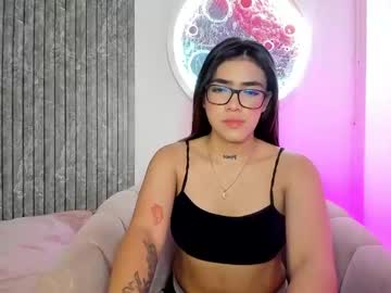 Squirting cam girl Missaleja69 age 19 yrs live now