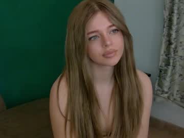 Live cam boy Missy_anjeliina, 18 yrs – Hot Male Cams