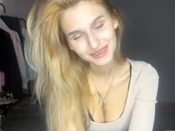 Mistigosden, 18 years old, Goal: What about spin around and show more of me? ? My name is Alexa, u can check my BIO for learn smth about me. Or u can Asc me in publick chat or PM #new #18 #skinny #blonde [15 tokens remaining], webcam photo
