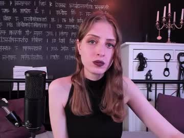 Mistress_marlene • mistress • Dark room • public