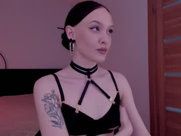 Recommended: mistress_mialibra