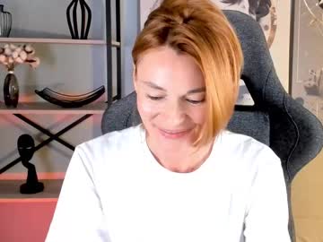 Feet Cams Live model Mistybarnes, age 99 streaming Foot Fetish VR