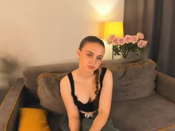 Live cam boy Moirecovert, 18 yrs – Hot Male Cams