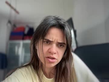 Molly_luvv • cum22y • your hottest fantasies • public