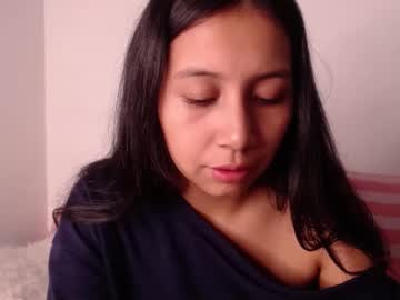 moni_rouce25 - Live EU Performer
