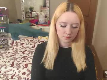 Catch me live as Monicamoons, age 21 yrs in premium male cam shows