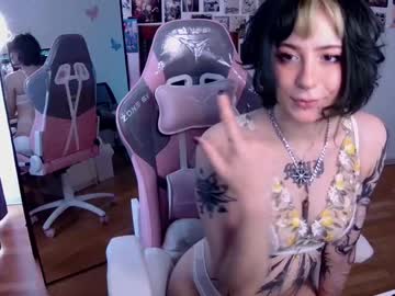 Live cam boy Monika_swamp, 21 yrs – Hot Male Cams