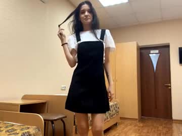 Moniquecallum, 18 years old, Goal:tease with my cute dress show my panties color. heheh First time here lol! #new #skinny #bigboobs #shy #teen [84 tokens remaining], webcam photo