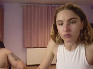 Mr_and_mrs_scorpion, 25 years old, SuckDickHard [1000 tokens remaining] #couple #18 #slim #sex #erotic #hot, webcam photo